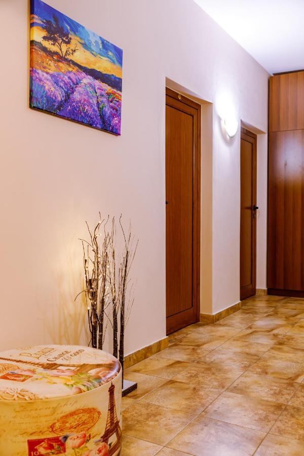 Villa Gamma Pavel Banya Exterior photo
